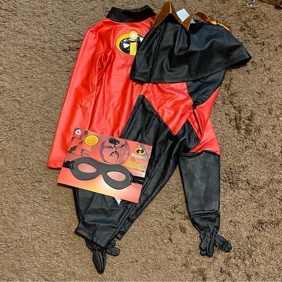 Disney Store Incredibles Violet Costume NEW 5/6 Halloween Skirt Pants Shirt - Picture 2 of 7